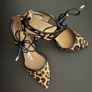 Franco Sarto Sz 5- NWT, Modern, point-toe pumps w/cutout detail.Darlis Calf Hair